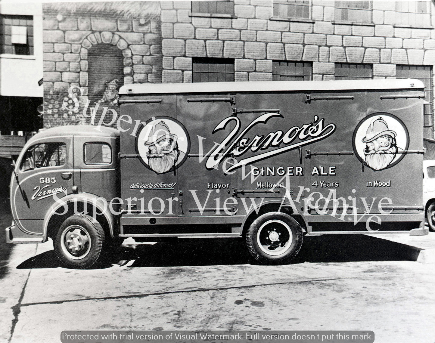 Old Time Vernors Delivery Truck Vintage Vernors Ginger Ale Truck Gnome on Side 1940
