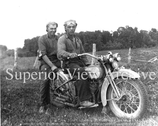 Men on Harleys Harley Davidson Motorcycle Vintage Harley Davidson