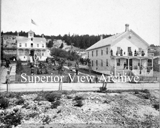 Mackinac St. Cloud Hotel