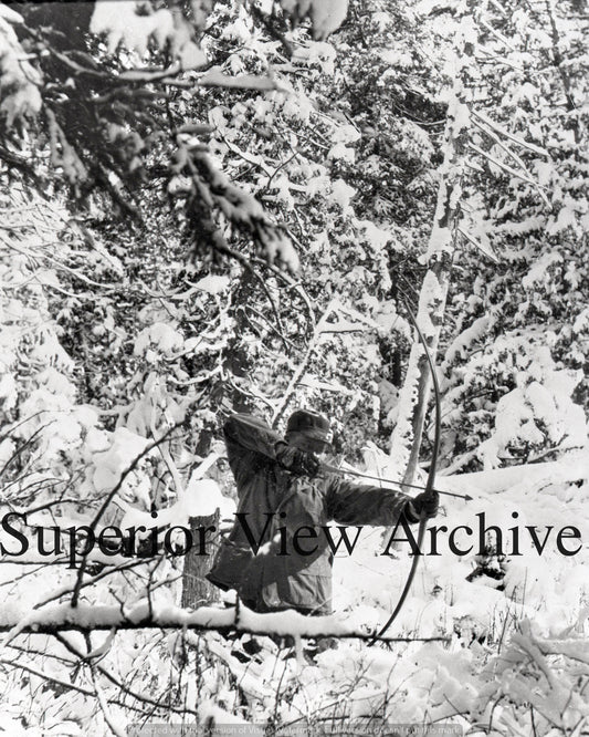 Vintage Archery Bow Hunting Whitetail Deer Hunt Old Time Bow Hunter 1930