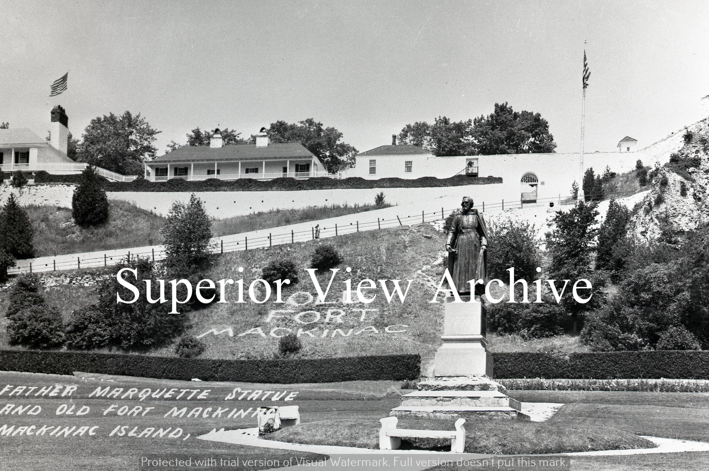 Father Marquette Statue