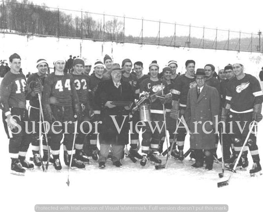 Detroit Red Wings Prison Game Team Photo